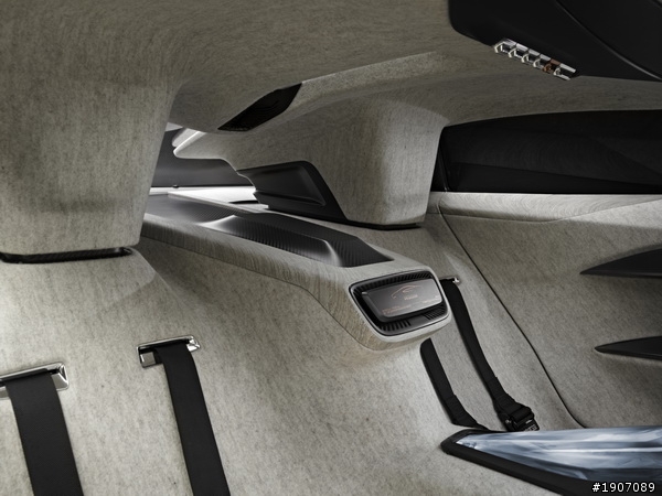 680匹柴電概念超跑─PEUGEOT Onyx