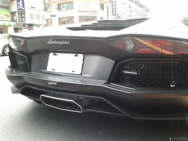 藍寶堅尼大牛消光黑Lamborghini Aventador LP700-4