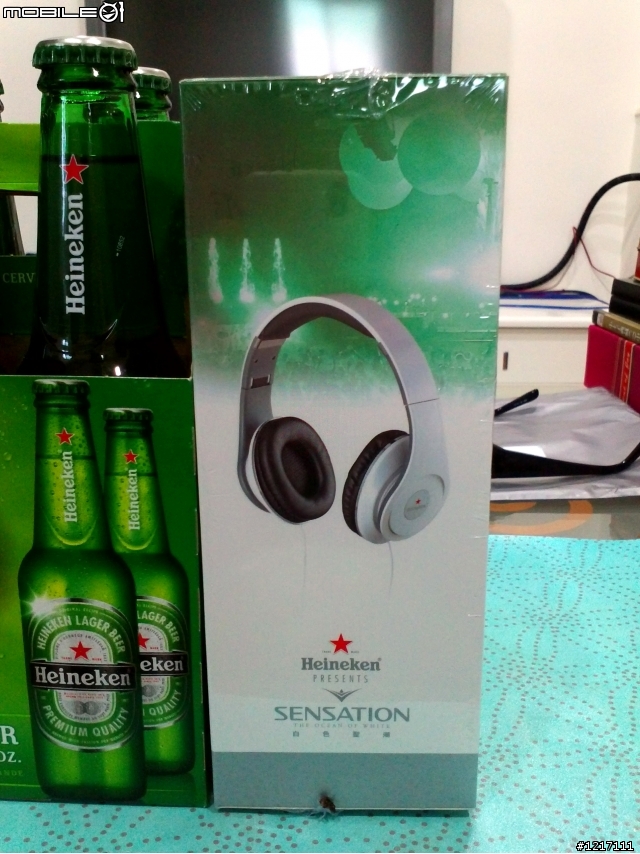 【開箱文】海尼根Heineken白色聖潮活動加購(偽)類潮牌中耳罩型耳機
