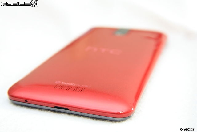 [開箱] HTC J 紅的明顯!
