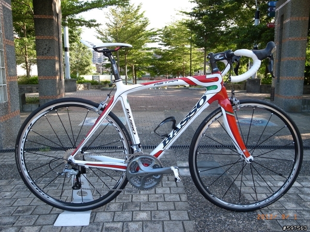 【開箱文】2012  BASSO Astra    (義大利青蛙綠特仕版)紅白車架