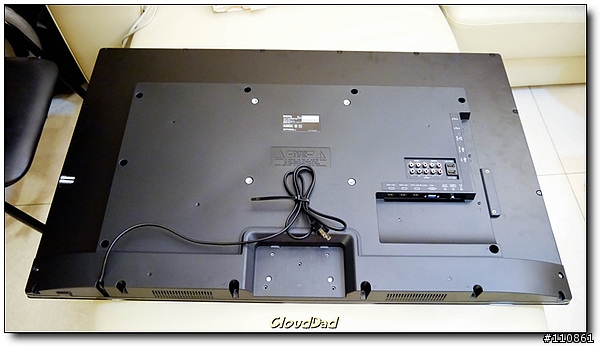 親子 影劇 卡拉OK一次到位 - BenQ E42-6500超薄型3D LED TV