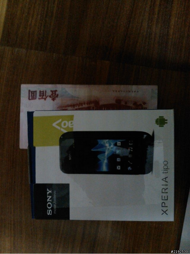 簡易開箱sony tipo(圖少