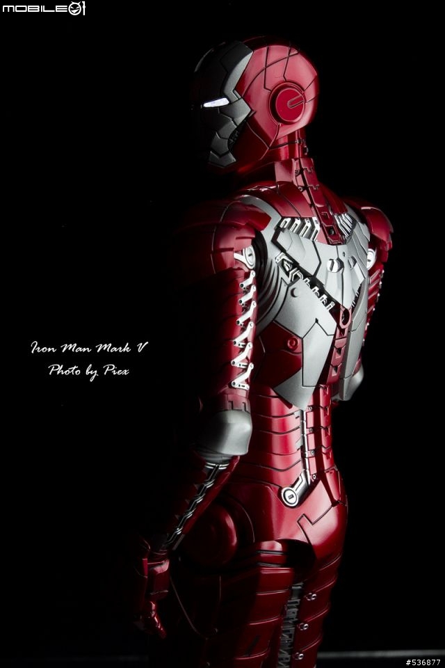 [Hot Toys]Iron Man 2 Mark V