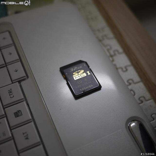 UHS-I 32G 千元卡PK(Sandisk Extreme Vs Toshiba C4)