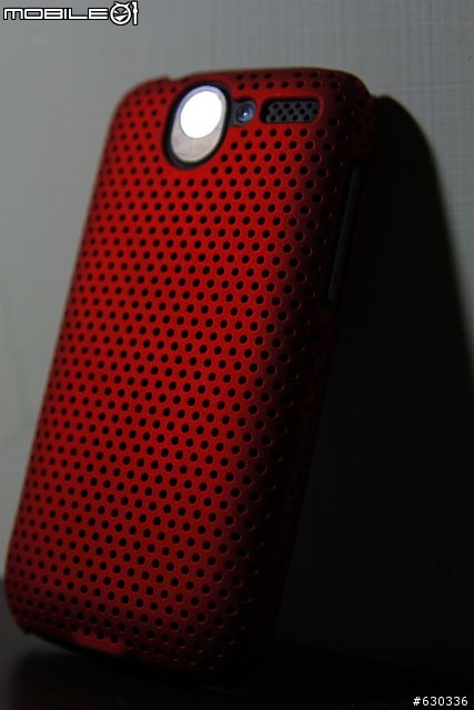 [開箱] HTC J 紅的明顯!
