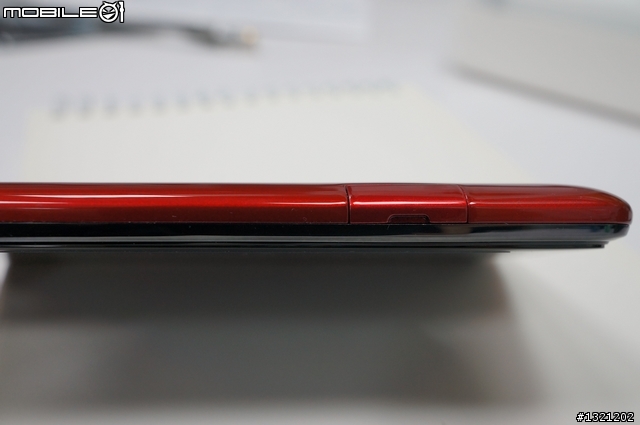 [開箱] 惹火。高調。HTC J