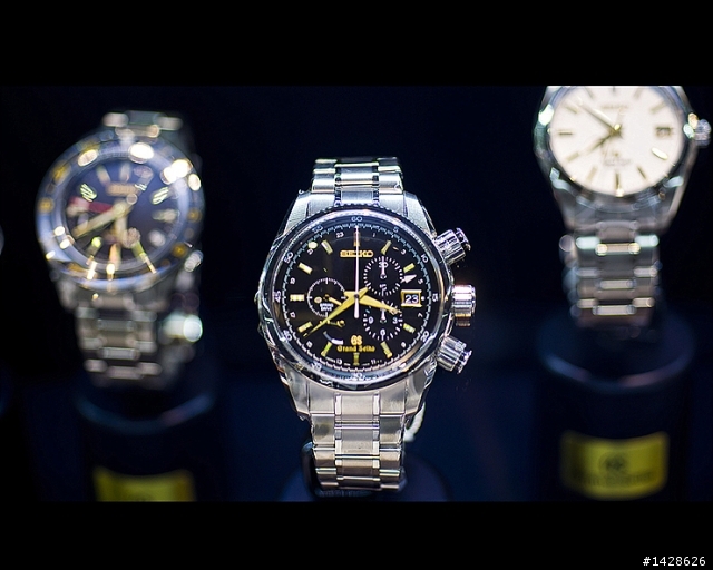 SEIKO ASTRON 精湛閃亮 真是一隻好手錶 !!!