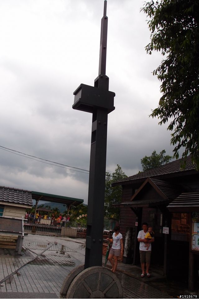 五天四夜行經13個觀光小城的坐公共運輸環島