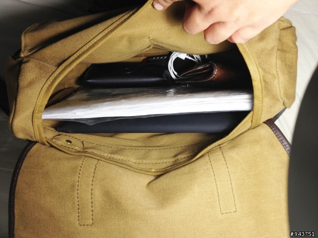 『分享』Filson 232 帆布側背包入手