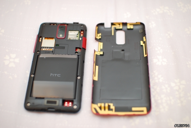 HTC J 開箱及HTC新一代與舊一代紅色手機PK