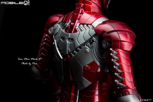 [Hot Toys]Iron Man 2 Mark V