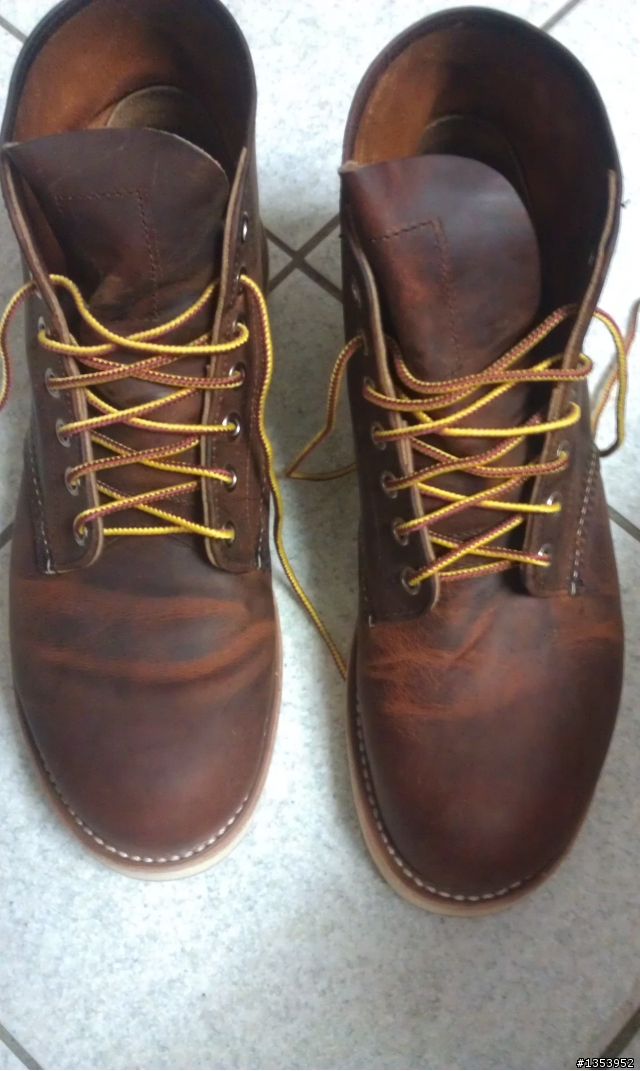 RedWing  9111 皮革問題一問。
