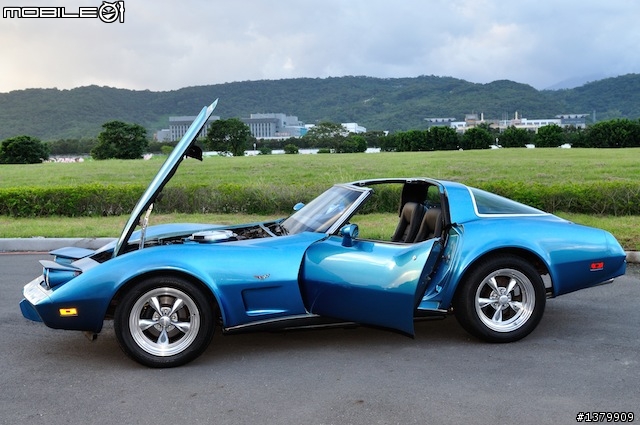 敞篷才是王道(下)之大怪獸 - 1979 Chevrolet Corvette C3 開箱