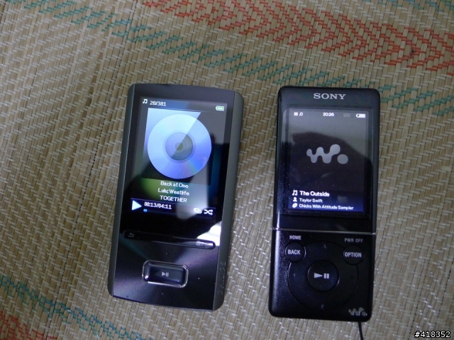 SONY E574