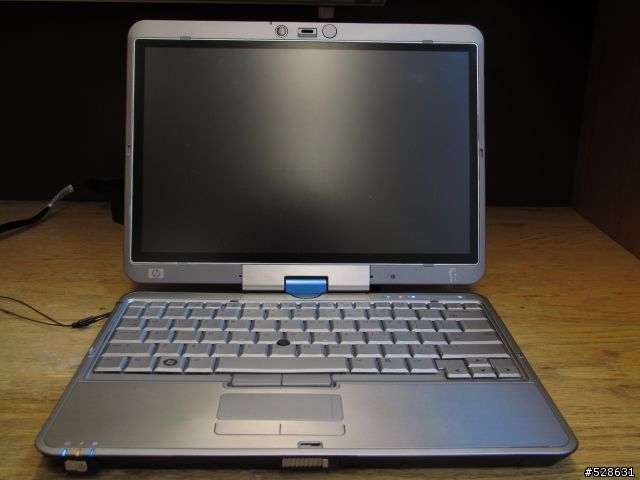 不知道被開了幾次箱的elitebook  2730p
