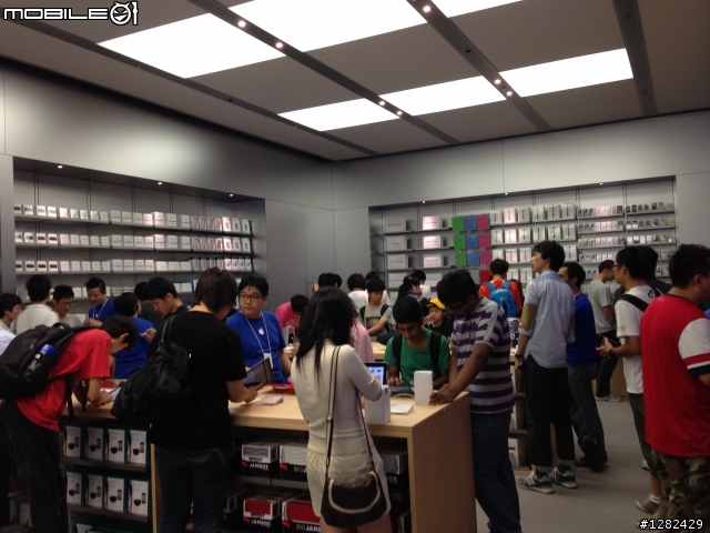 第二家Apple Store 在香港開幕 + 紀念品開箱 (圖多