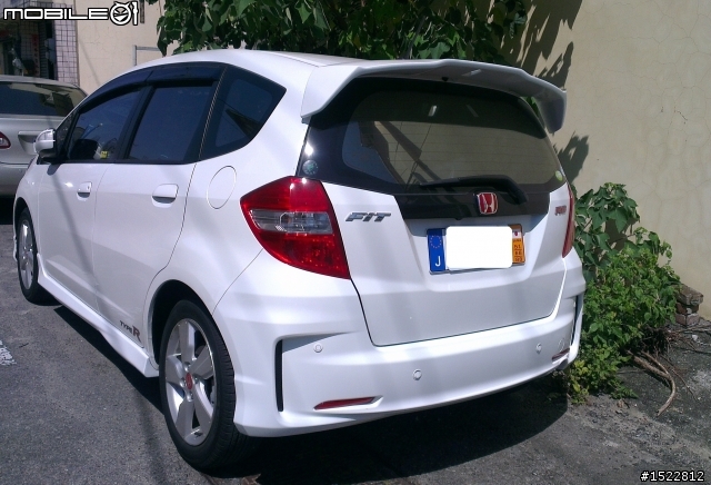 【開箱文】純日本 2012 HONDA FIT RS 原廠大包