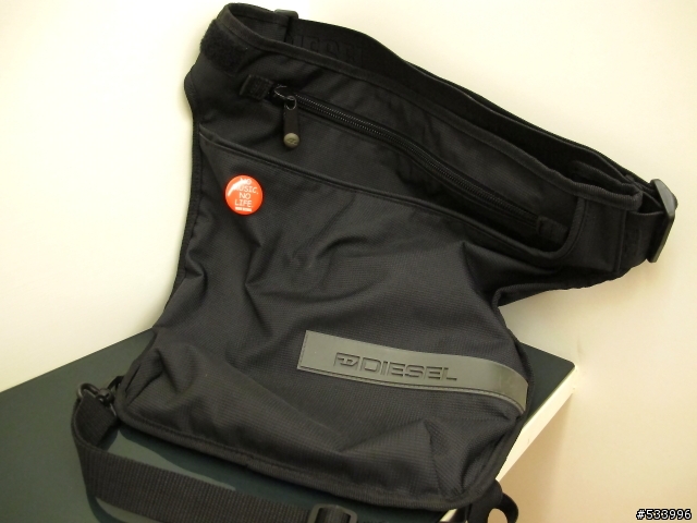 低調的奢華...LOEWE