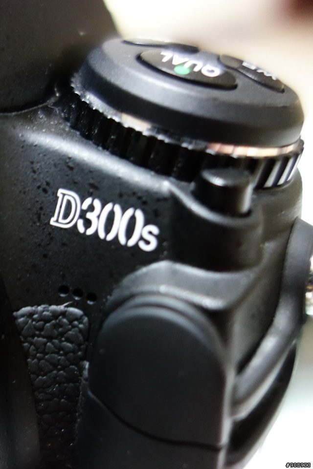 [開箱] 擁有1.0吋CMOS以及蔡頭的Sony DSC-RX100