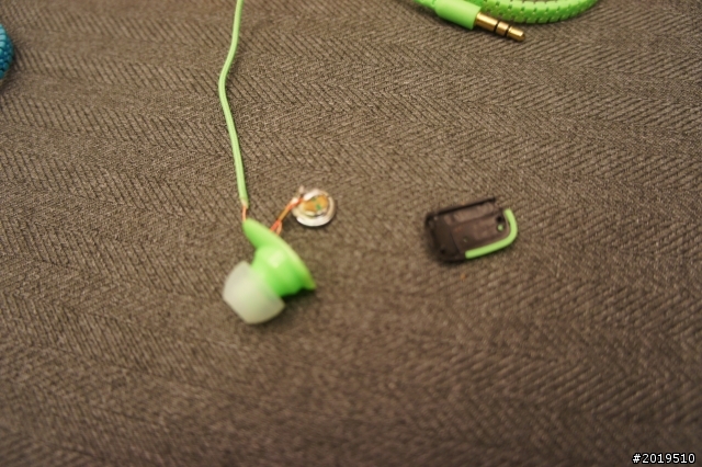 Zipbuds Juiced (簡單開箱文)