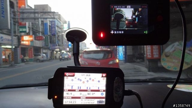 [9/26更新] 天瀚AIPTEK X3 行車紀錄器開箱分享 (含GPS干擾測試)