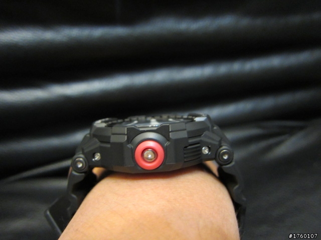 [開箱]~~史上超霸、最殺的G-SHOCK~~太陽能電波錶 GW-A1000-1A 開箱