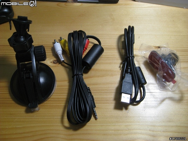 [10/2新增影片於2樓]~{天瀚 X3試用分享}~ 愛國者T7、天瀚X3 HDMI輸出播放速度測試