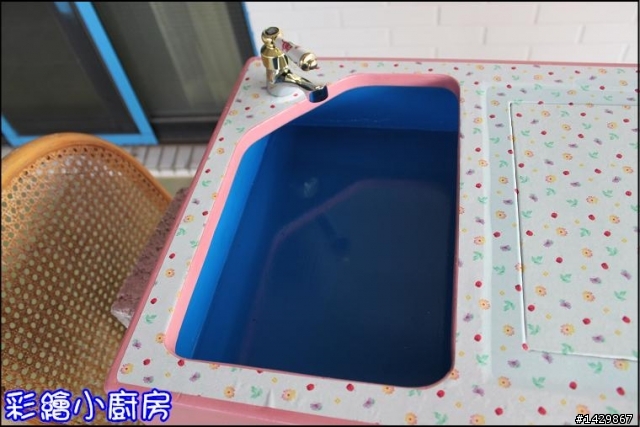 [ 硬漢工作室 ] 彩繪小廚房