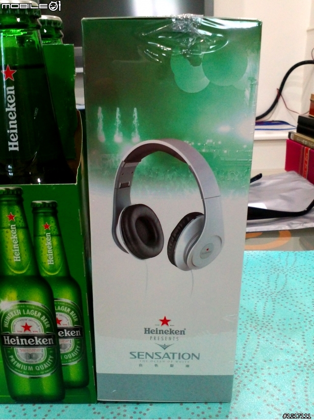 【開箱文】海尼根Heineken白色聖潮活動加購(偽)類潮牌中耳罩型耳機