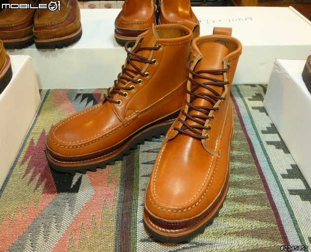 RUSSELL MOCCASIN分享