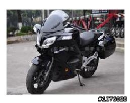 訂了650CC的旅行車