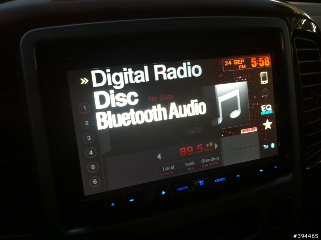Pioneer AVH-P8400BH DVD車用主機