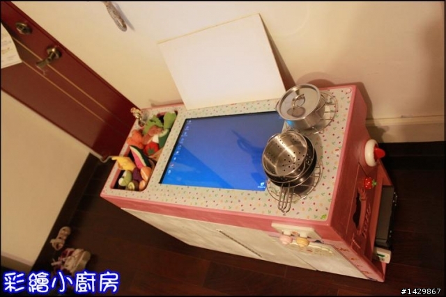 [ 硬漢工作室 ] 彩繪小廚房