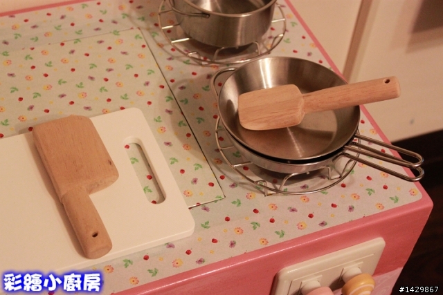 [ 硬漢工作室 ] 彩繪小廚房