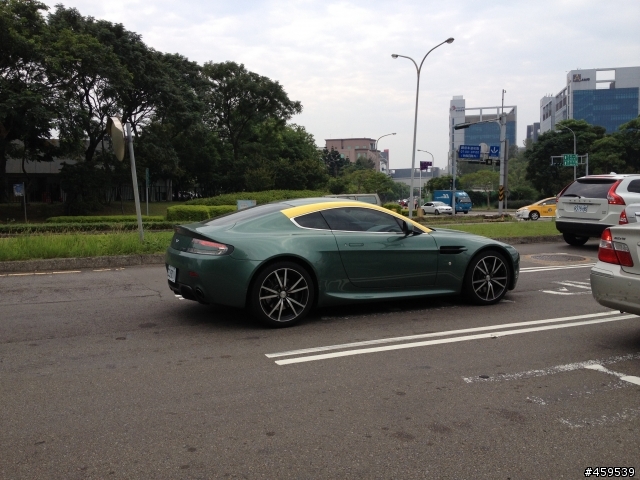 美麗的巧遇Vantage N420