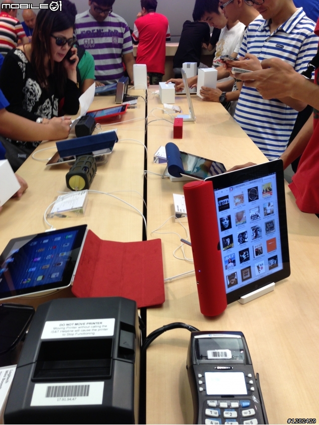 第二家Apple Store 在香港開幕 + 紀念品開箱 (圖多