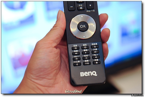 親子 影劇 卡拉OK一次到位 - BenQ E42-6500超薄型3D LED TV