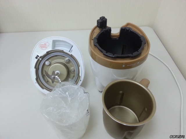 [開箱]人人都可以是大師 DOMO巨蛋豆奶機