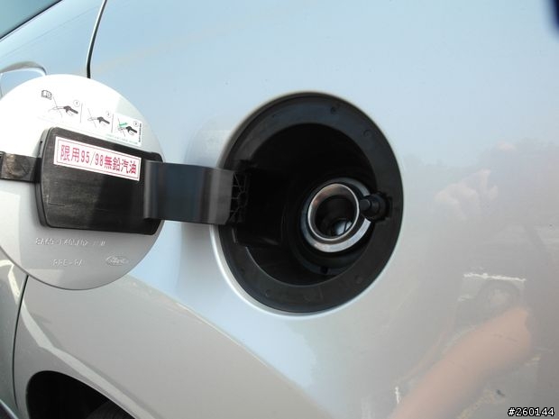 Ford Fiesta開回家囉~