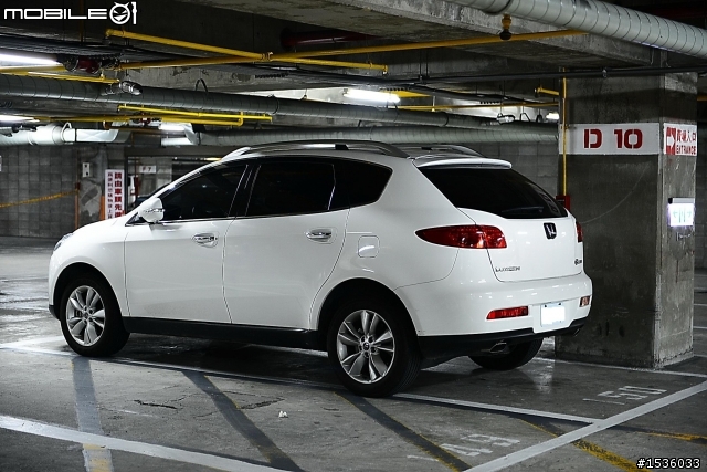 白色車萬歲：只是需要常洗車，感覺很累！