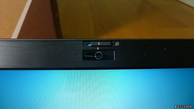 [偽開箱] ASUS EeePC 1225B 雙核心筆記型電腦