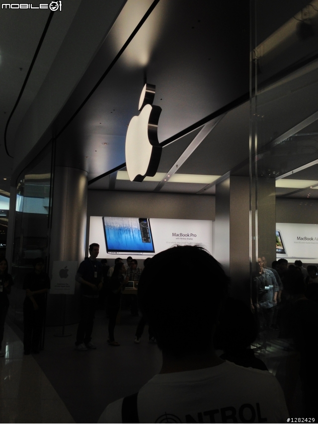 第二家Apple Store 在香港開幕 + 紀念品開箱 (圖多