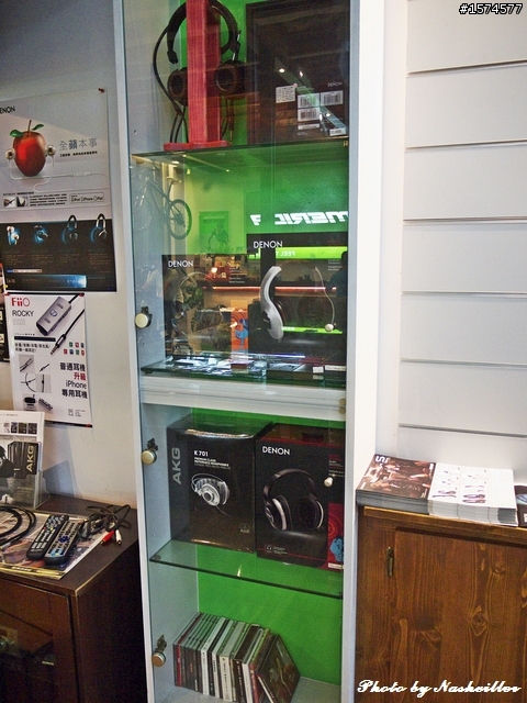中壢神秘單車耳機店，閒聊喝咖啡好去處XD