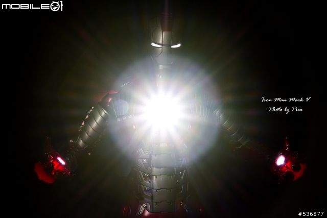 [Hot Toys]Iron Man 2 Mark V