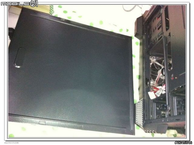 Raidmax 希洛斯 HELIOS 透側黑化中塔型機殼 開箱