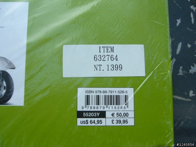Vespa專書"The Complete History From 1946"