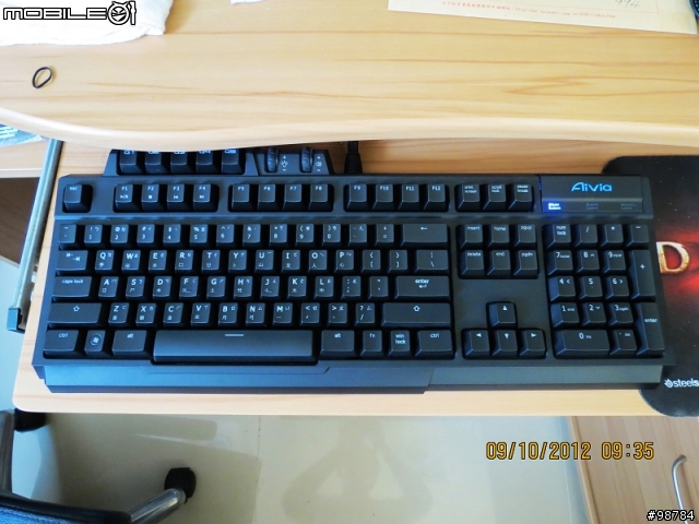 [開箱]Gigabyte Aivia Osmium 機械式遊戲鍵盤 簡易開箱