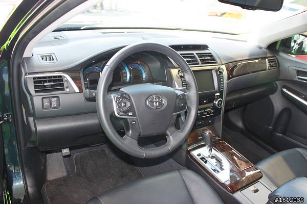 剛剛去參加TOYOTA ECO x FUN綠能狂想曲的試乘體驗~圖多