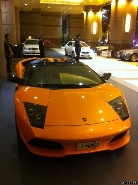 中秋夜，台南大麗億緻有大牛出沒…